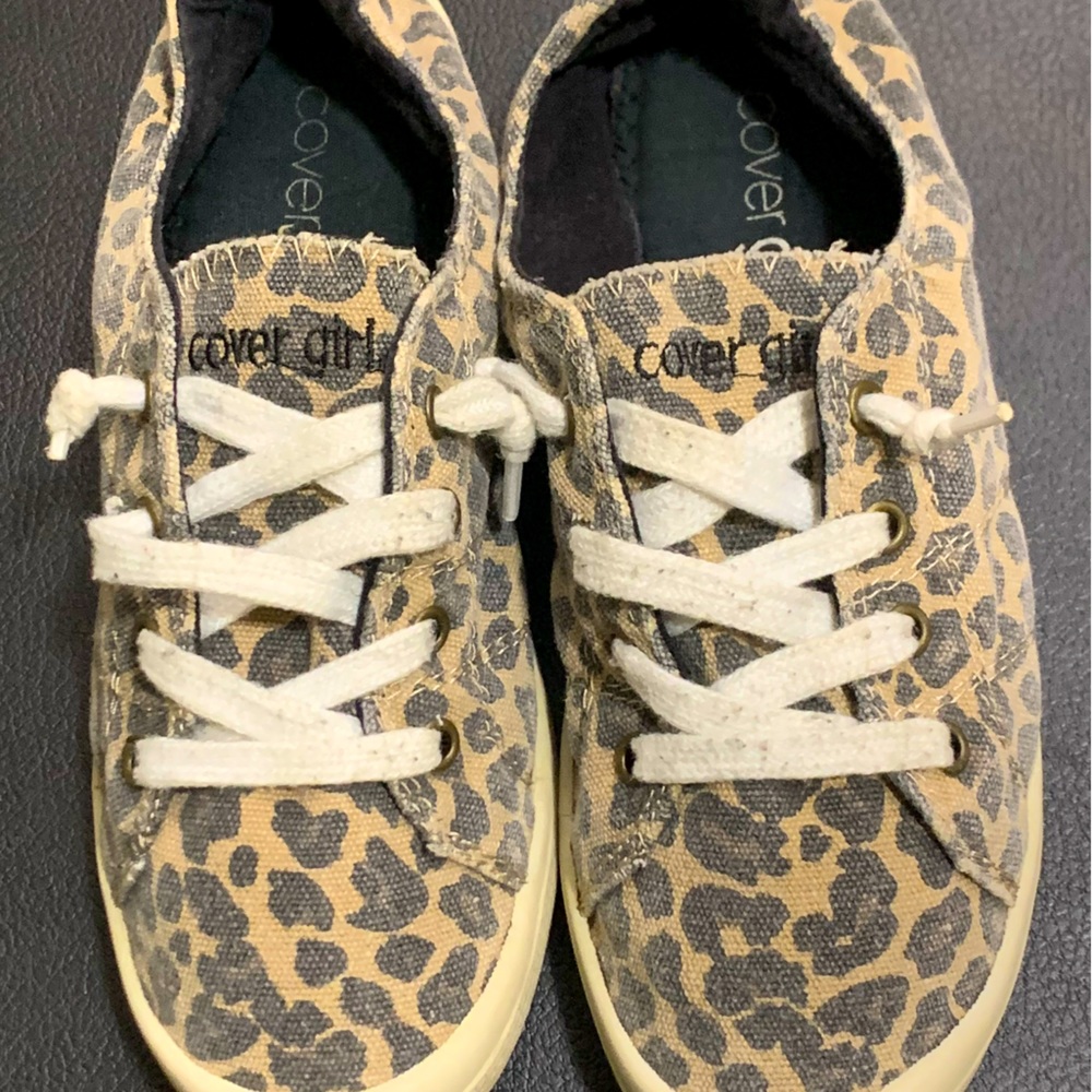 Leopard Print Slip-Ons